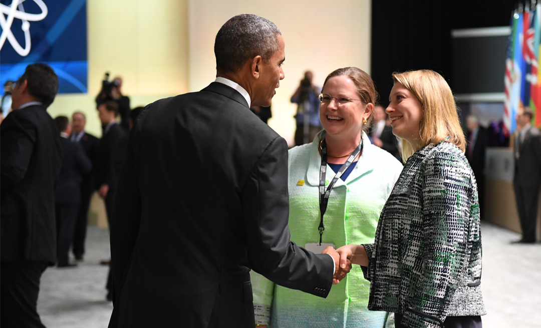 President Obama talks to two of his advisors, Laura Holgate (center) and Corey Hinderstein, at Nuclear Security Summit Plenary 1. Credit: Nuclear Security Summit 2016